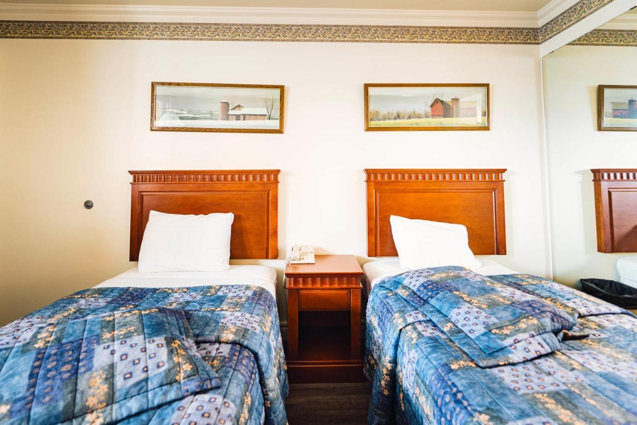 Auberge Harris Saint-Jean-sur-Richelieu Ngoại thất bức ảnh