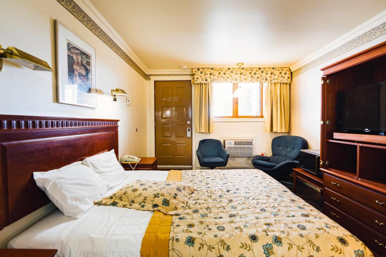Auberge Harris Saint-Jean-sur-Richelieu Ngoại thất bức ảnh