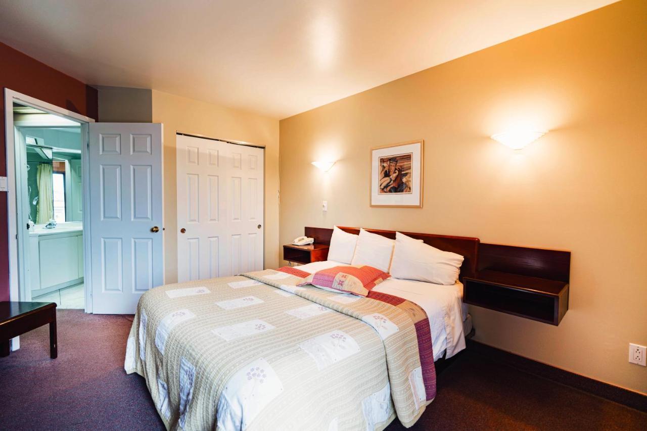 Auberge Harris Saint-Jean-sur-Richelieu Ngoại thất bức ảnh