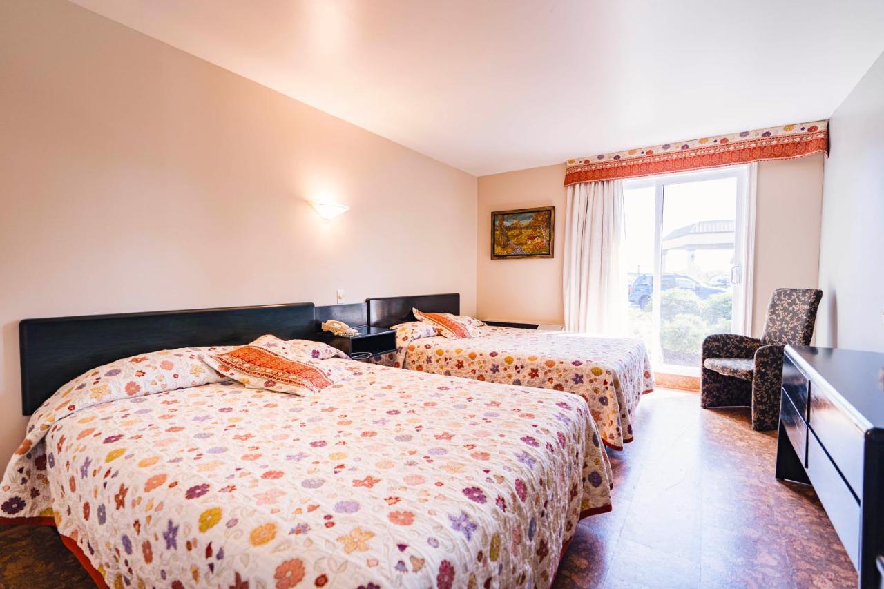 Auberge Harris Saint-Jean-sur-Richelieu Ngoại thất bức ảnh