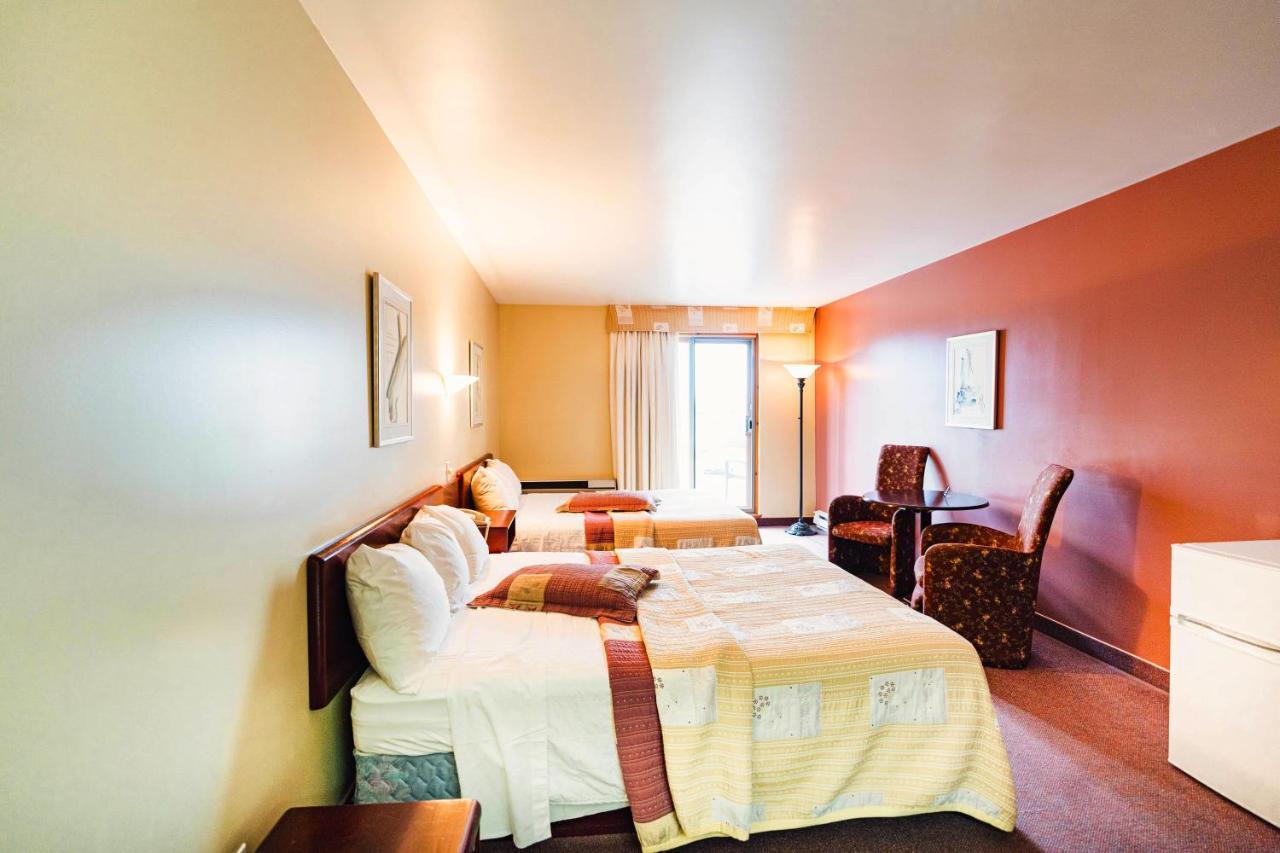 Auberge Harris Saint-Jean-sur-Richelieu Ngoại thất bức ảnh