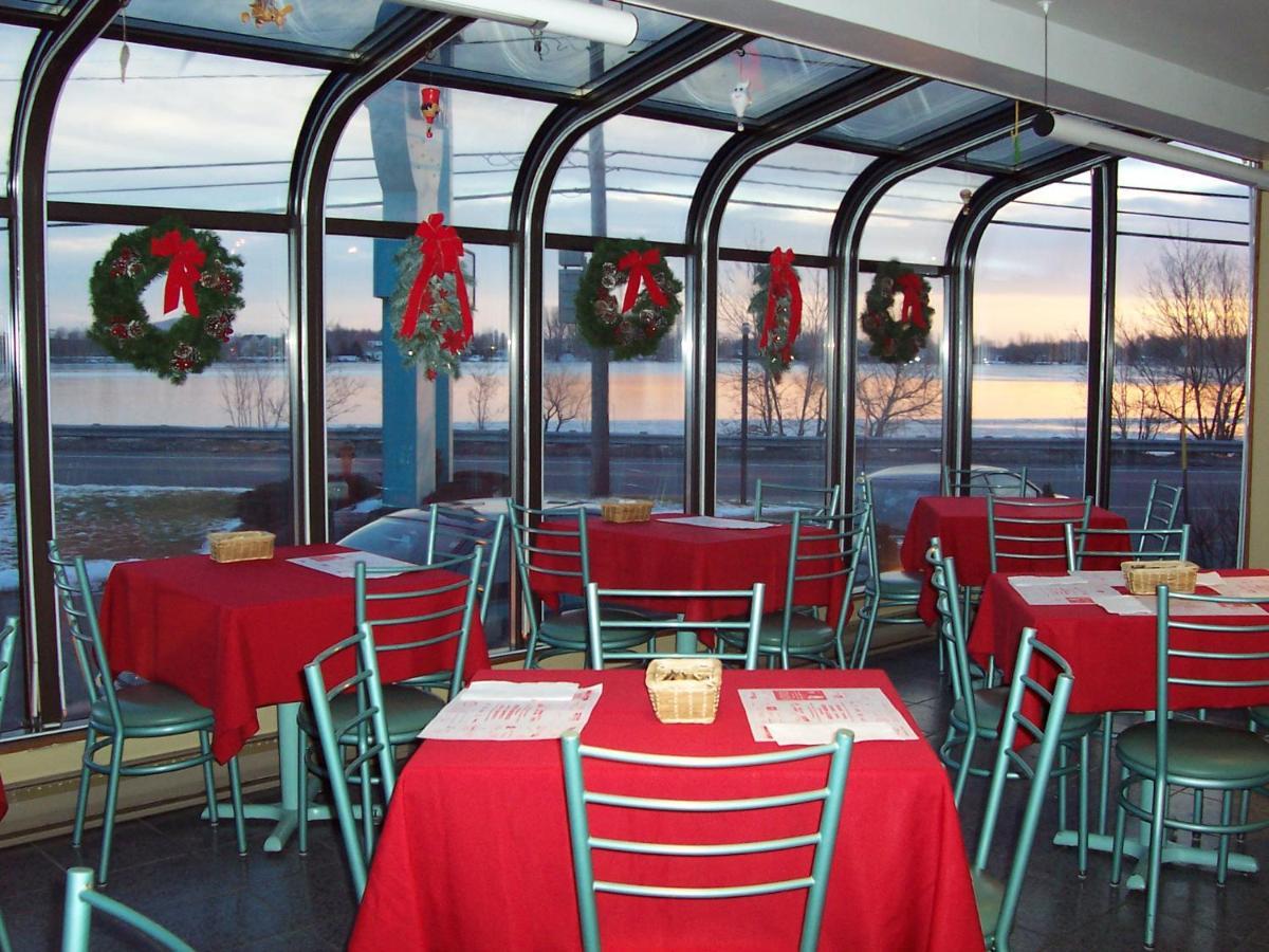 Auberge Harris Saint-Jean-sur-Richelieu Ngoại thất bức ảnh