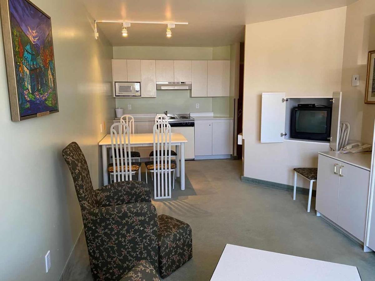 Auberge Harris Saint-Jean-sur-Richelieu Ngoại thất bức ảnh